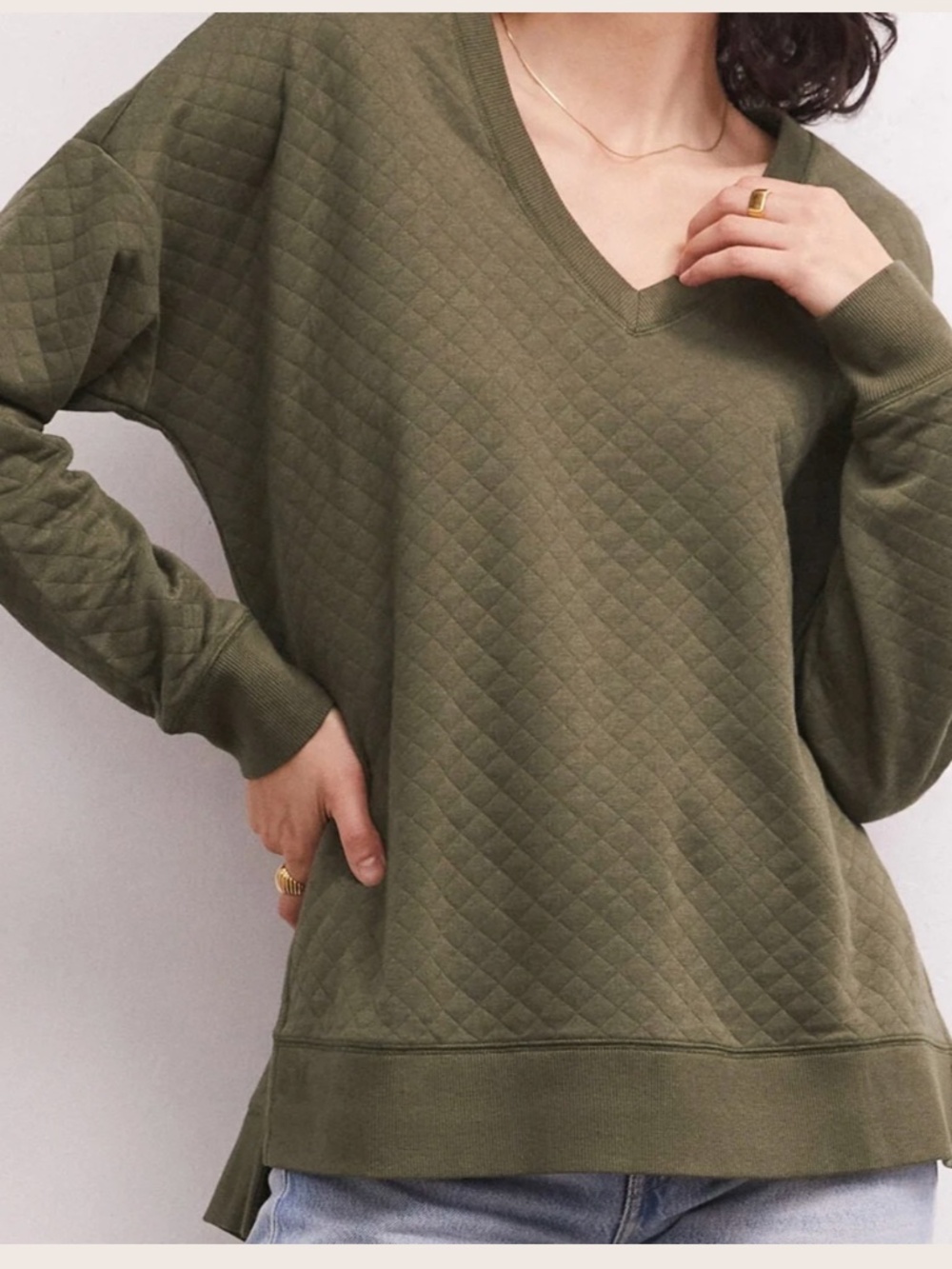 Z SUPPLY Quilted Modern V-Neck Weekender Oversized Sweatshirt Olive Green Size S